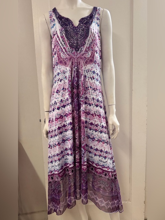 Dresses & Skirts - One World sleeveless Purple Midi dress embellished crochet handkerchief hem Sz M